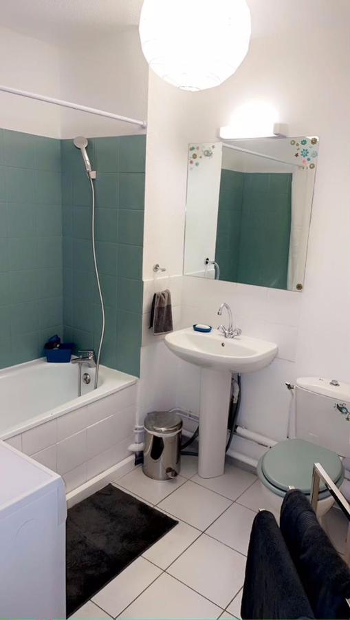 Sejour Cosy Au Bord Des Rives Du Lez, 2 Personnes, Wifi, Parking Prive Montpellier Buitenkant foto